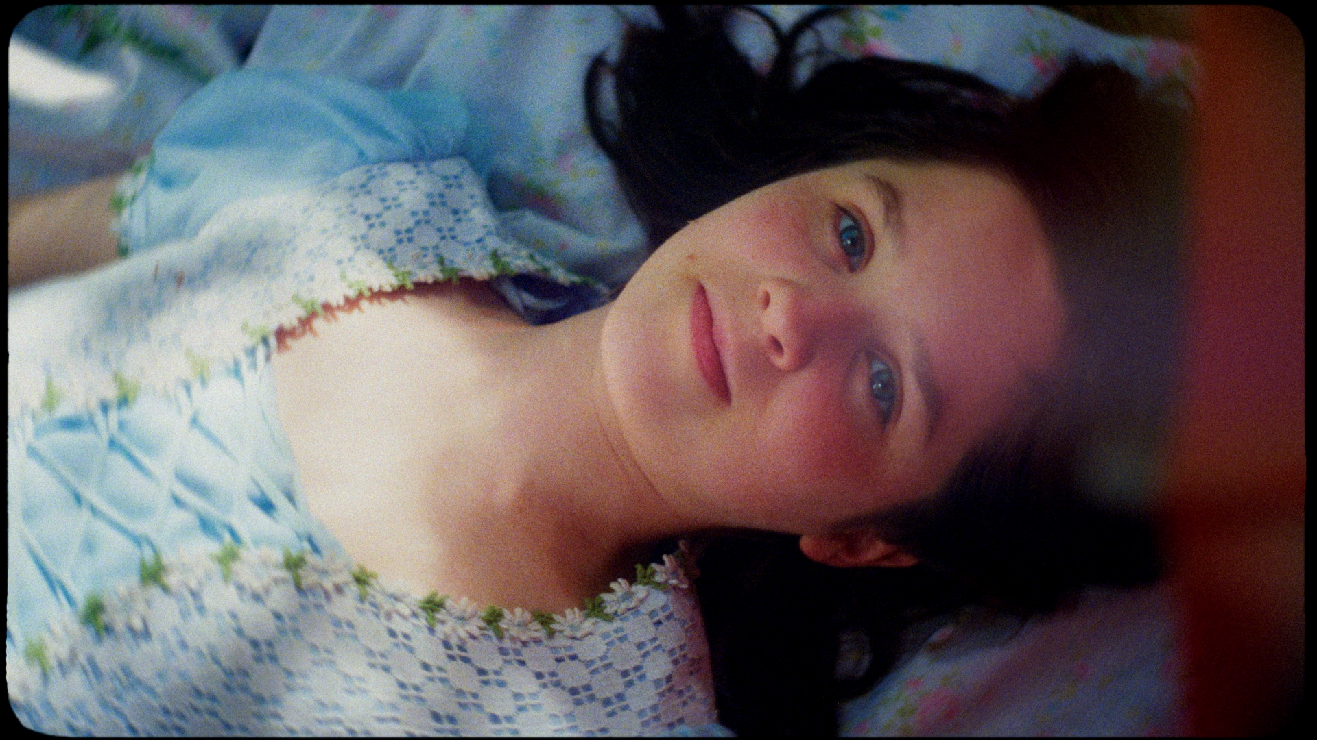 L-STILLS_1.1.12.T